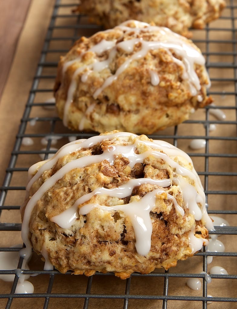 Cinnamon Bun Scones on a wire rack