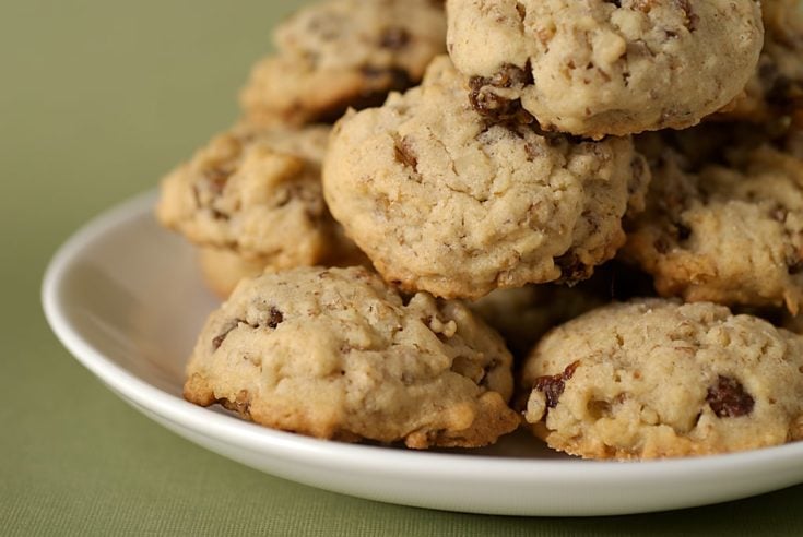 Pecan Date Cookies