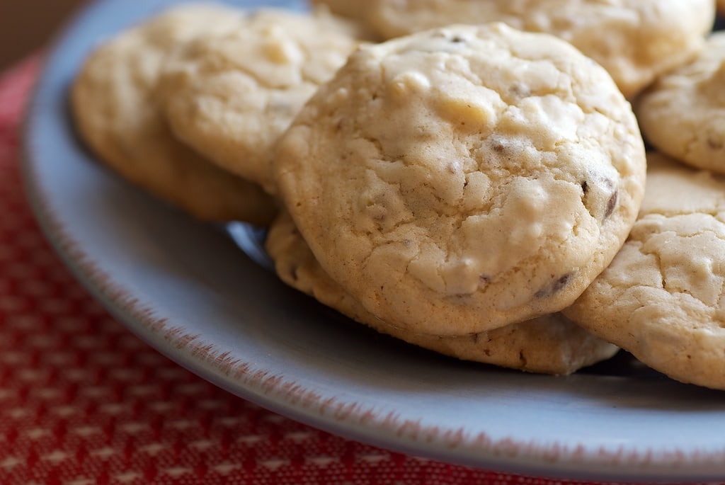 Black and White Chocolate Chip Cookies combine dark chocolate and white chocolate for a sweet, delicious cookie! - Bake or Break