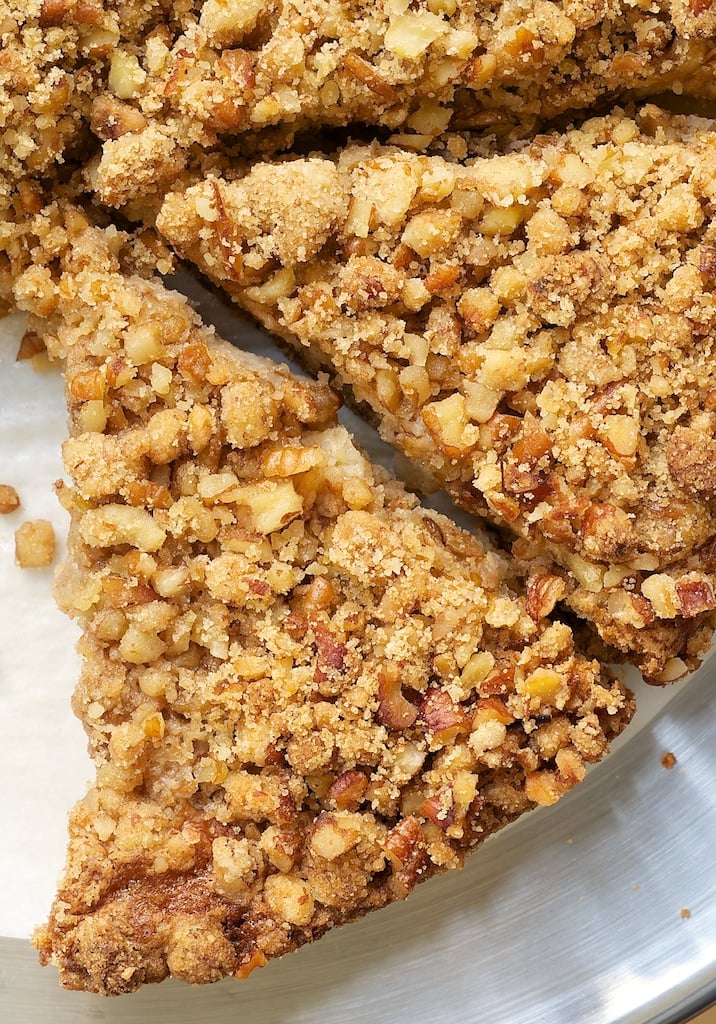 sour cream pear cake with pecan streusel