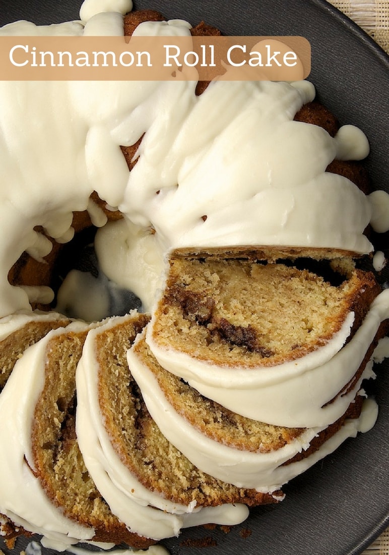 Cinnamon Roll Cake takes all the flavors you love in cinnamon rolls and puts them into a delicious cake! - Bake or Break