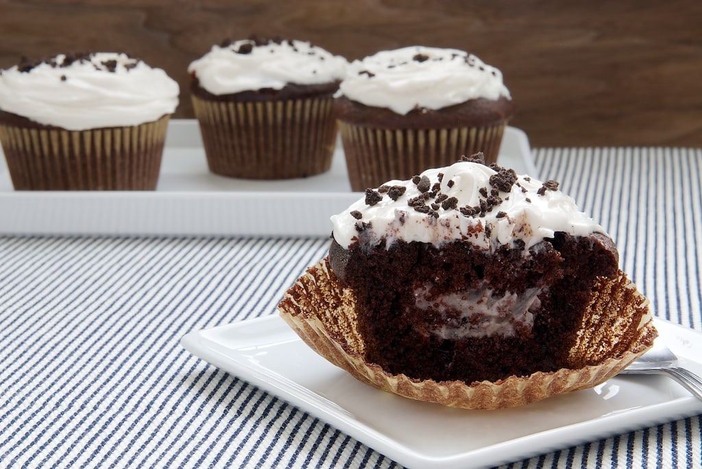 Cookies and Cream Filled Cupcakes | Bake or Break