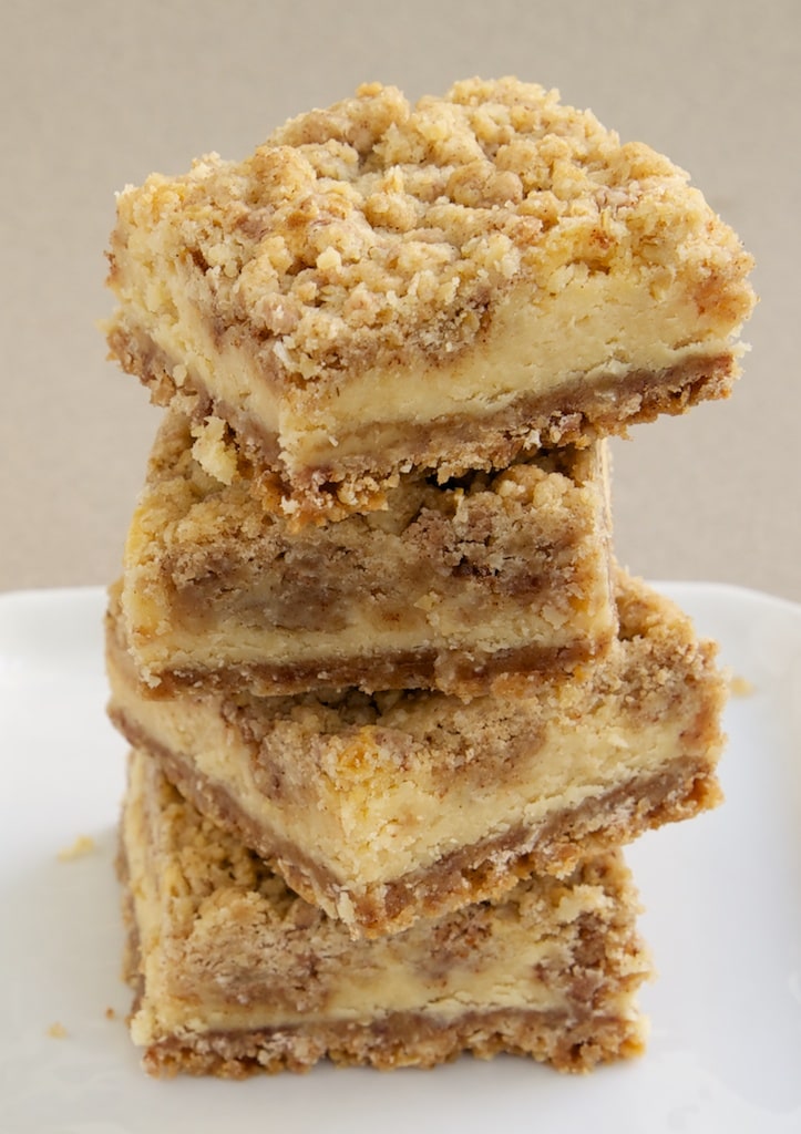 Cinnamon Oatmeal Cream Cheese Bars | Bake or Break