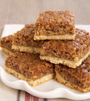 Caramel Pecan Bars are a delicious twist on pecan pie bars. No corn syrup!