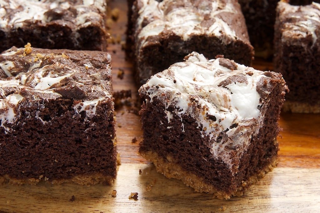 S'mores Swirl Brownies | Bake or Break