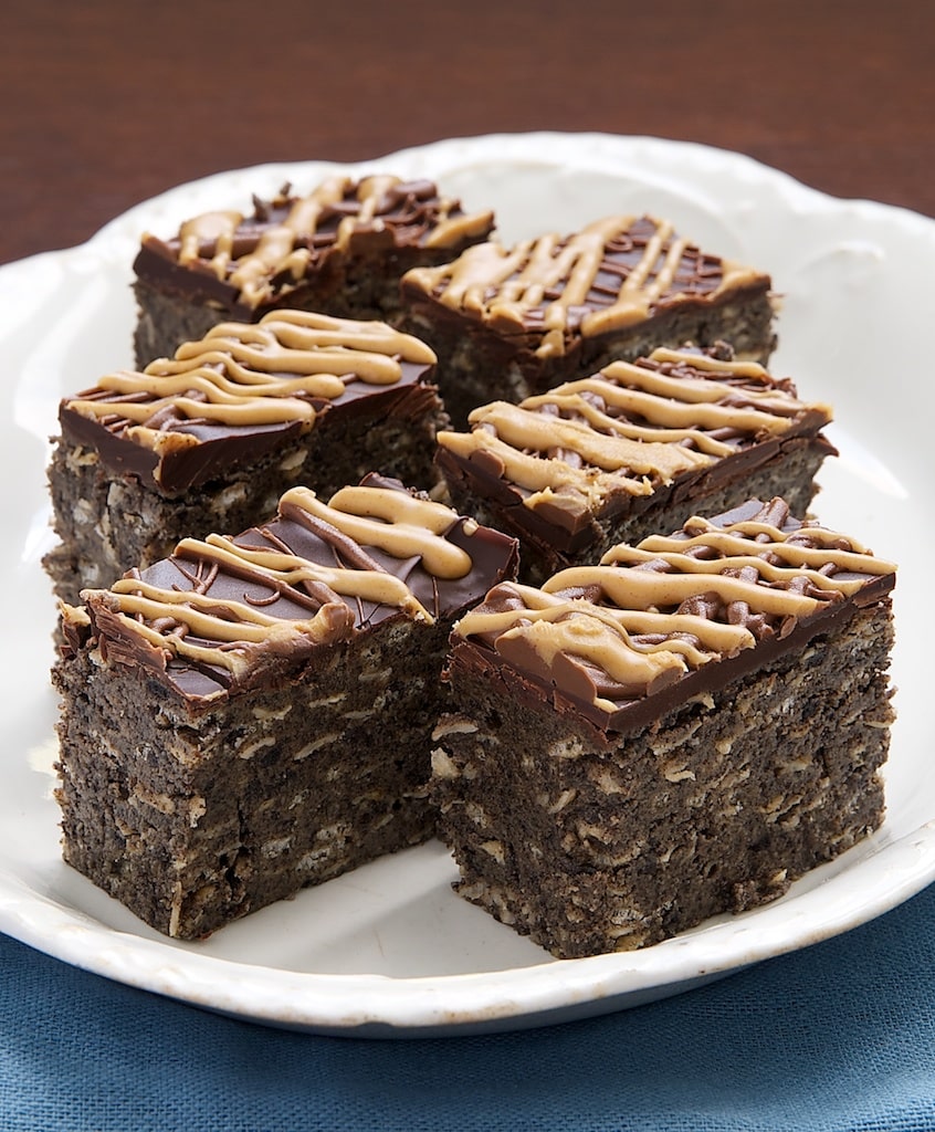 Peanut butter, chocolate, and so much more make these Vunderbars absolutely irresistible! - Bake or Break