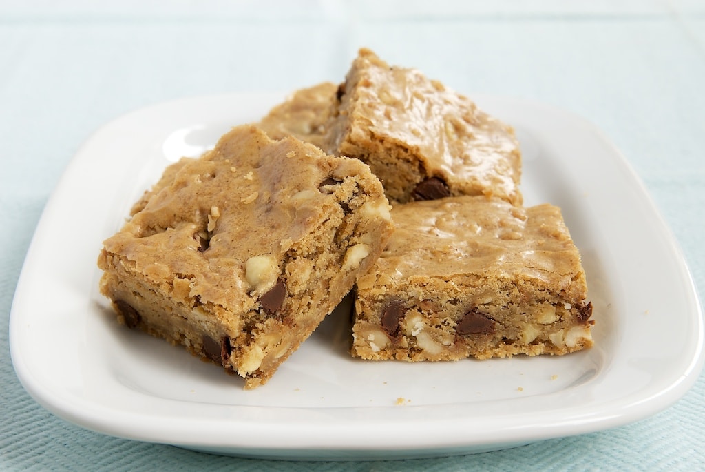 Hazelnut Chocolate Chip Brown Butter Blondies served on a plate