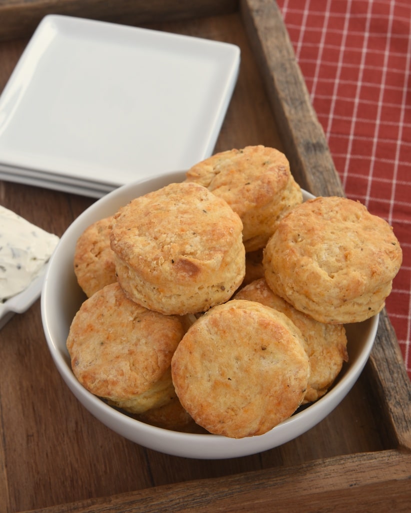 Enjoy these Savory Cream Cheese Biscuits sandwiched alongside your favorite soup or chili, or just enjoy them all on their own!