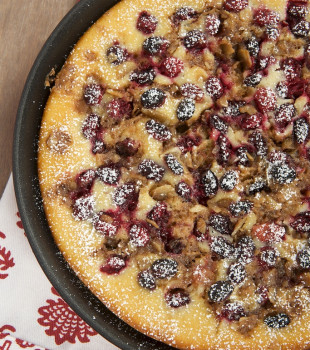 Skillet Cranberry Buckle is a beautiful and delicious cake that's perfect for anything from breakfast to dessert.