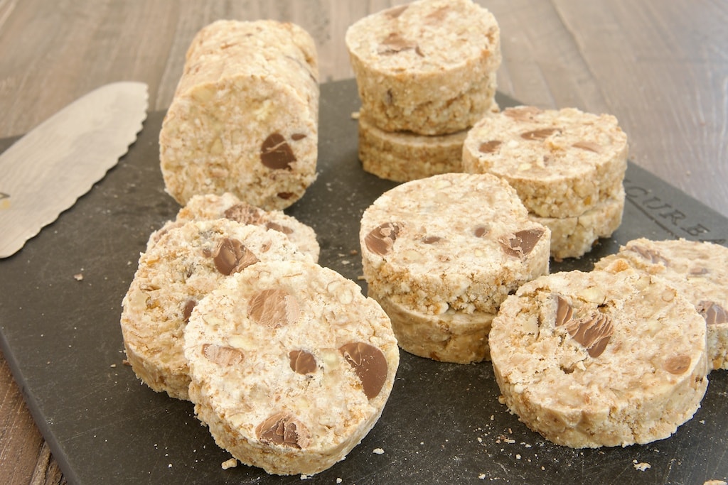 sliced Chocolate Chip Pecan No-Bake Cookies on a cutting board