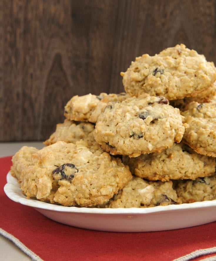 Sweet white chocolate, tart dried cherries, and chewy oats make these Cherry-White Chocolate Oatmeal Cookies irresistible!