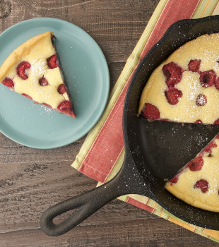 This Raspberry Skillet Pancake is a quick, simple, delicious way to enjoy pancakes!