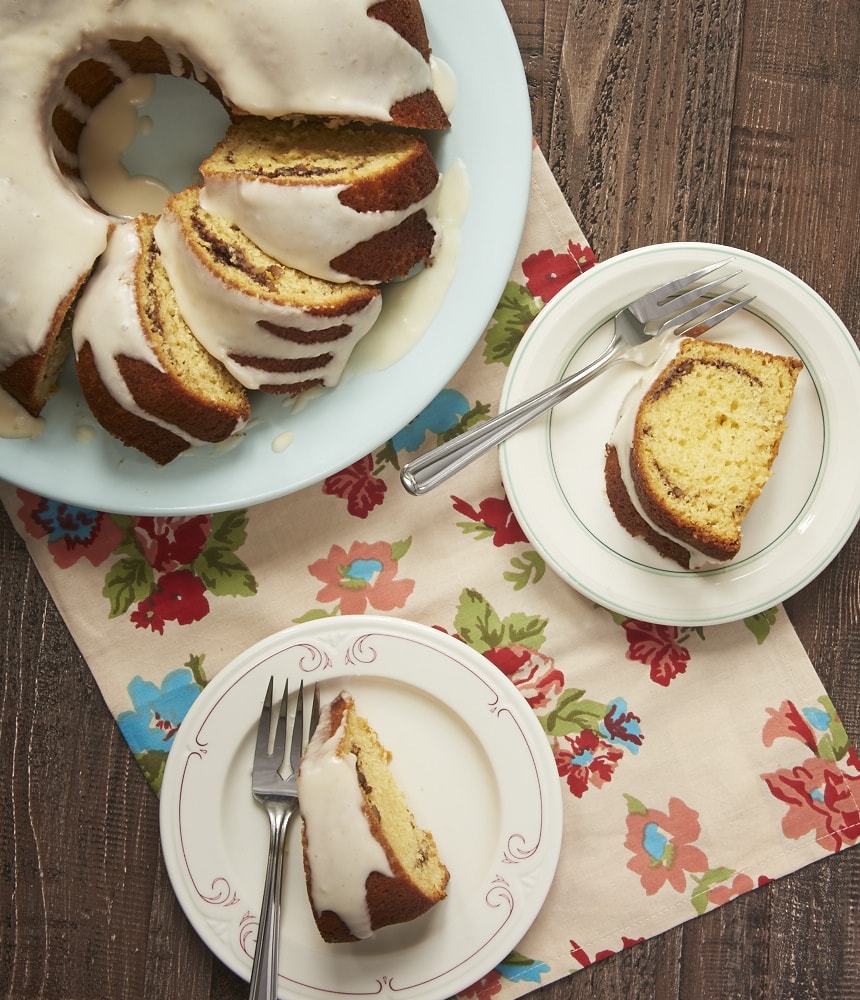 This Cinnamon Breakfast Cake is a terrific sweet treat for a special breakfast or brunch! - Bake or Break