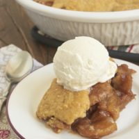 Graham Cracker Apple Pear Cobbler