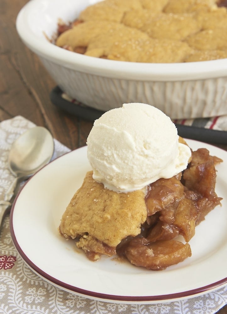 A caramel-like filling and sweet graham cracker biscuits make this Graham Cracker Apple Pear Cobbler a fall favorite! - Bake or Break