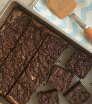 pan of Dulce de Leche Cheesecake Brownies