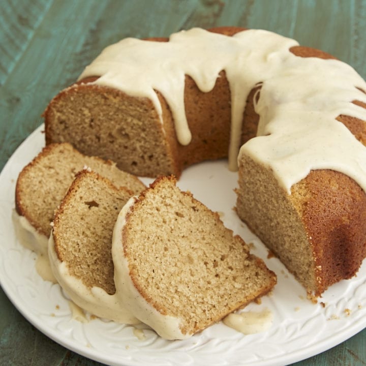 Vanilla Chai Spiced Bundt Cake - Nordic Ware