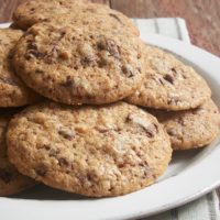 A blend of spices adds a delicious twist to traditional cookies in these Spiced Chocolate Chip Cookies! - Bake or Break