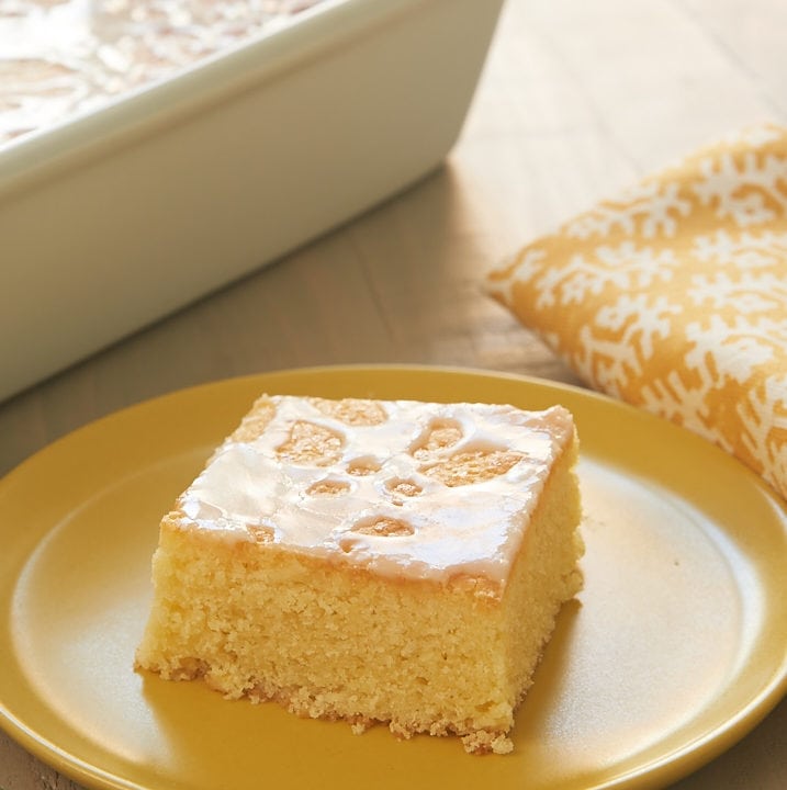 Lemon Bundt Cake - Bake or Break