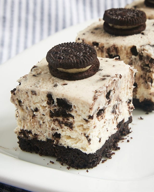 Cookies and Cream Cheesecake Bars - Bake or Break