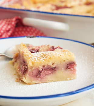 serving of Strawberry Cheesecake Cobbler