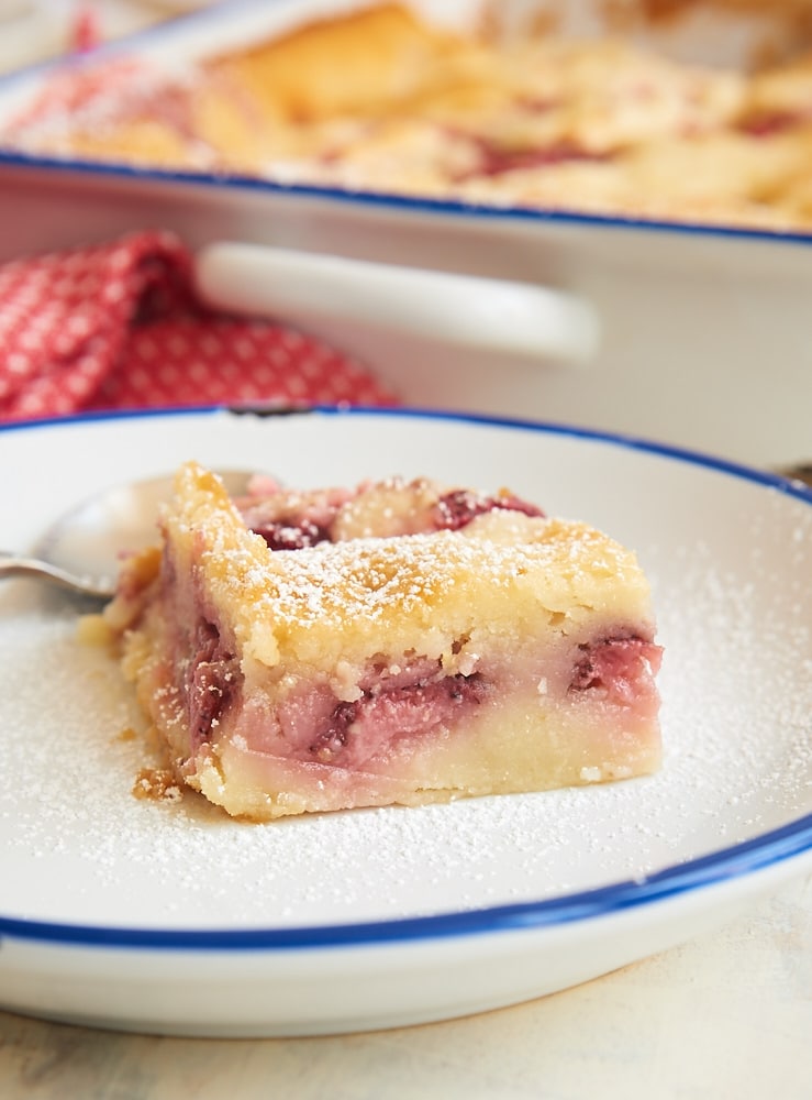 serving of Strawberry Cheesecake Cobbler