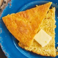 This quick and easy Sour Cream Corn Bread is a great companion to so many of your favorite dinners! - Bake or Break