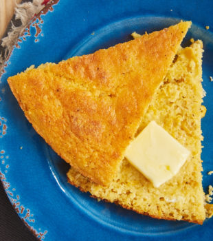 This quick and easy Sour Cream Corn Bread is a great companion to so many of your favorite dinners! - Bake or Break