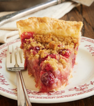 Tart cranberries and subtly sweet pears are a perfectly delicious combination in this fantastic Cranberry Pear Crumb Pie. - Bake or Break