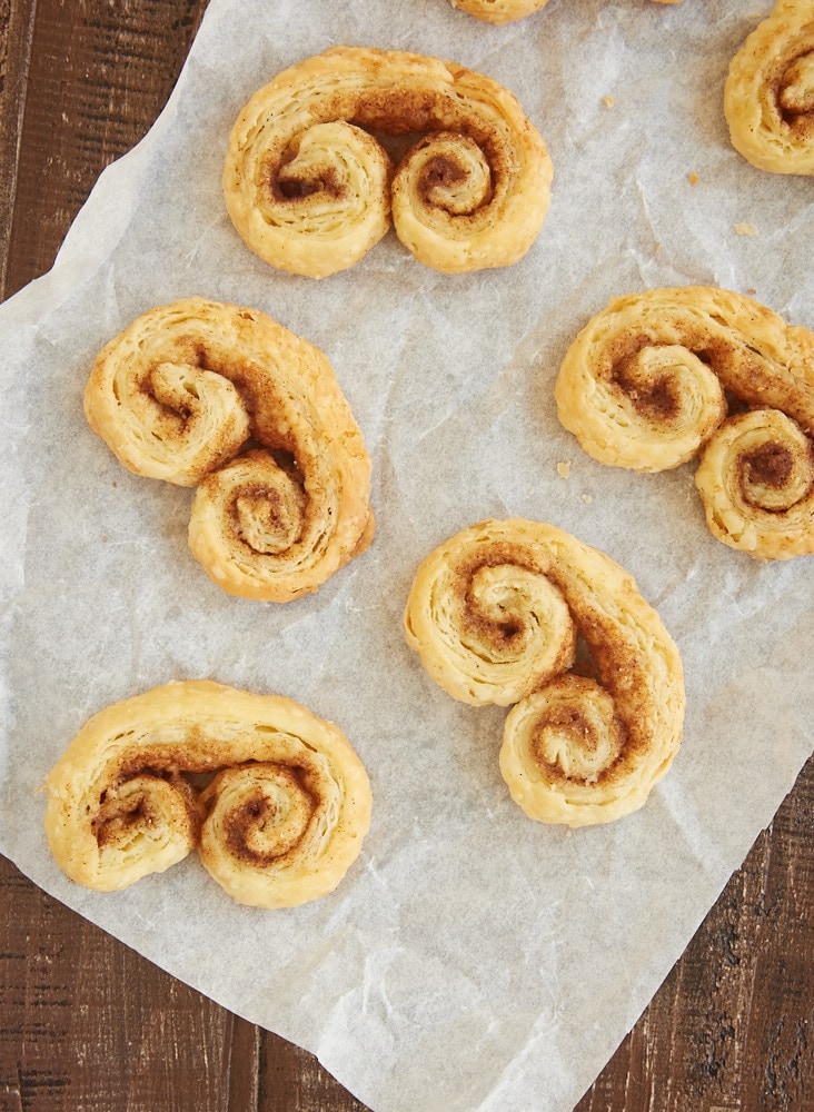 Chai Spice Palmiers are made with a simplified puff pastry and a delicious blend of spices. They're part pastry, part cookie, and completely fantastic! - Bake or Break