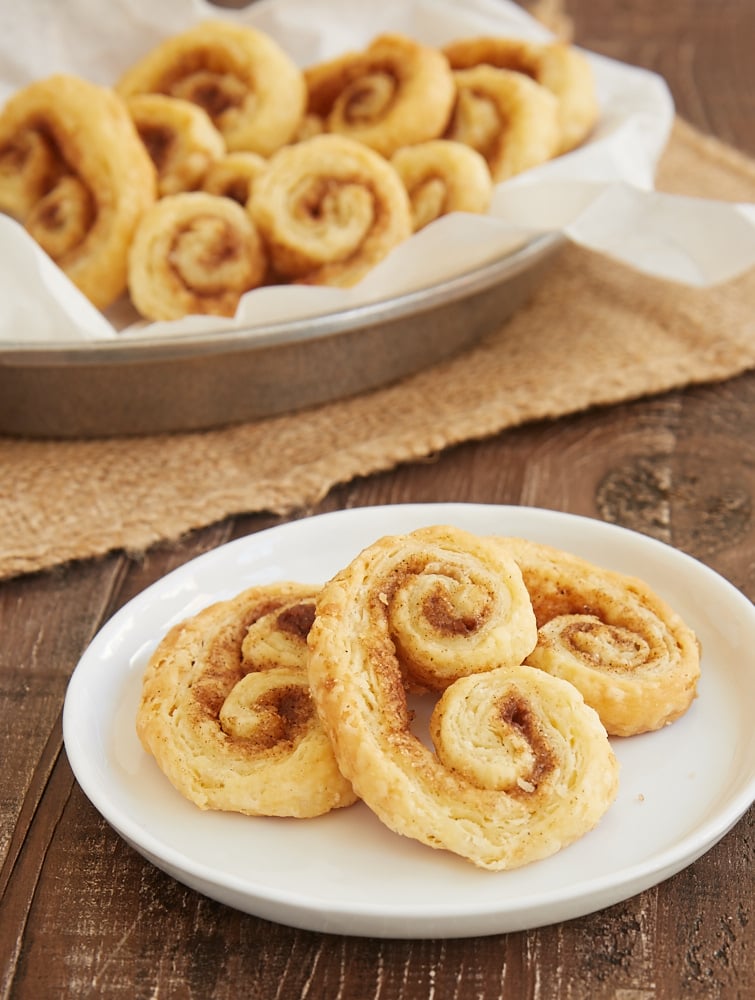 Chai Spice Palmiers are made with a simplified puff pastry and a delicious blend of spices. They're part pastry, part cookie, and completely fantastic! - Bake or Break