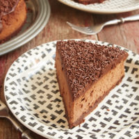 If you love chocolate in a big way, then this Brownie Bottom Chocolate Cheesecake is for you! Layers of brownie, double chocolate cheesecake, and dark chocolate ganache combine for an unforgettable chocolate experience! - Bake or Break