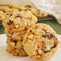 These sweet, nutty Butterscotch Peanut Chocolate Chip Cookies are such a crowd-pleaser. The combination of flavors is just perfect! - Bake or Break