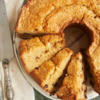 https://bakeorbreak.com/wp-content/uploads/2017/07/chocolate_chip_cream_cheese_pound_cake3367_1k-200x200.jpg