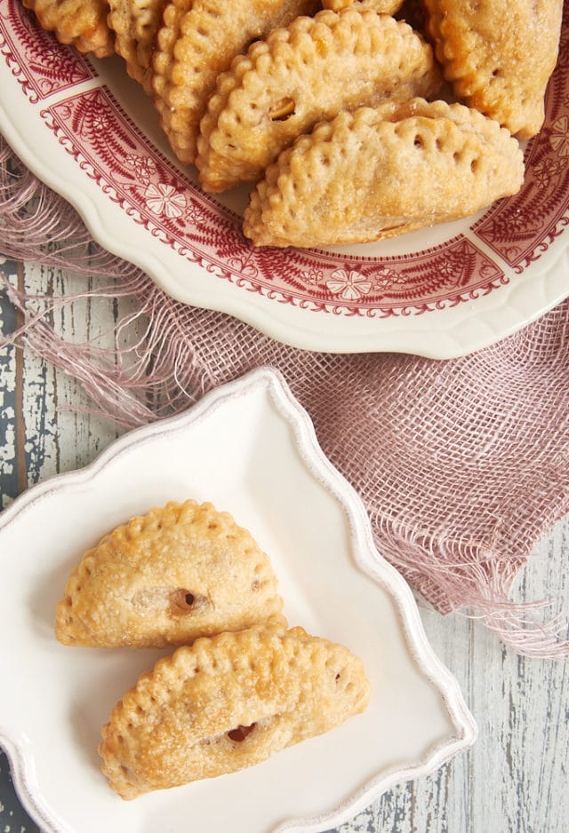 Cinnamon Apple Hand Pies - Bake or Break