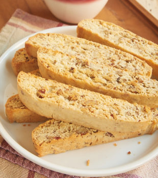 Add a little sweetness to your coffee or tea break with these delicious Bourbon Pecan Biscotti! - Bake or Break
