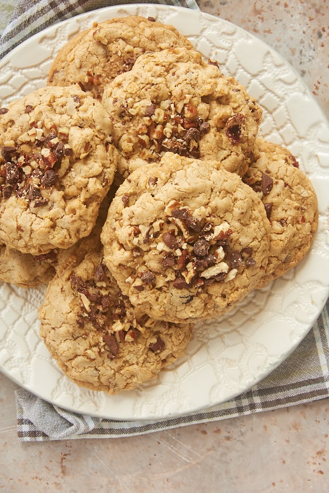 Cookie Butter-Stuffed Oatmeal Cookies on a textured white plate