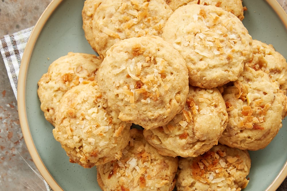 Coconut Cashew Toffee Cookies Chewy, Flavorful Cookies