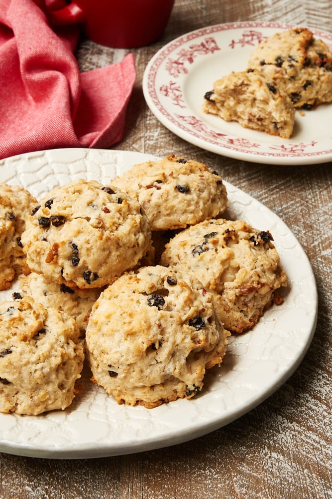 Currant Oat Scones on a patterned white plate