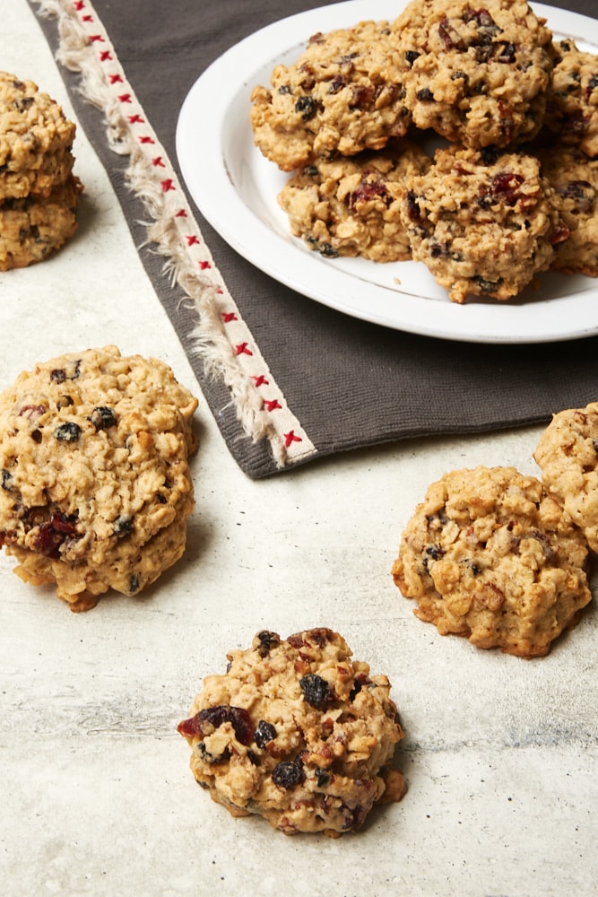 Winter Fruit Oatmeal Cookies on a gray surface and on a white plate