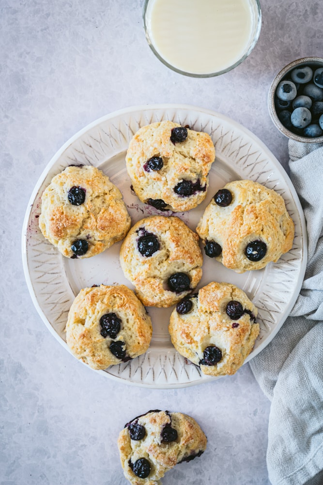 overhead view of Blueberry Shortcake Cookies on a light gray plate