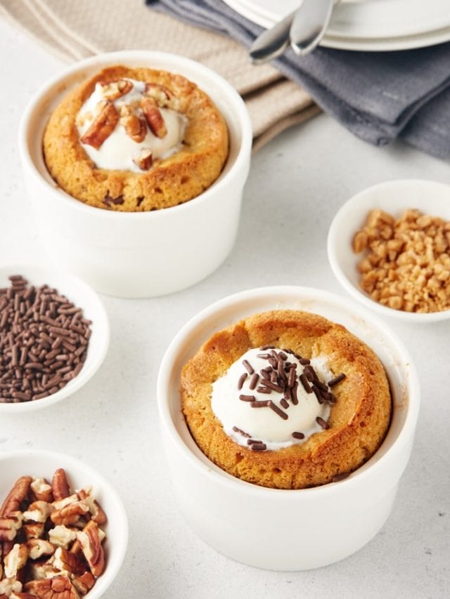 DEEP DISH CHOCOLATE CHIP COOKIES FOR TWO STORY - Bake or Break