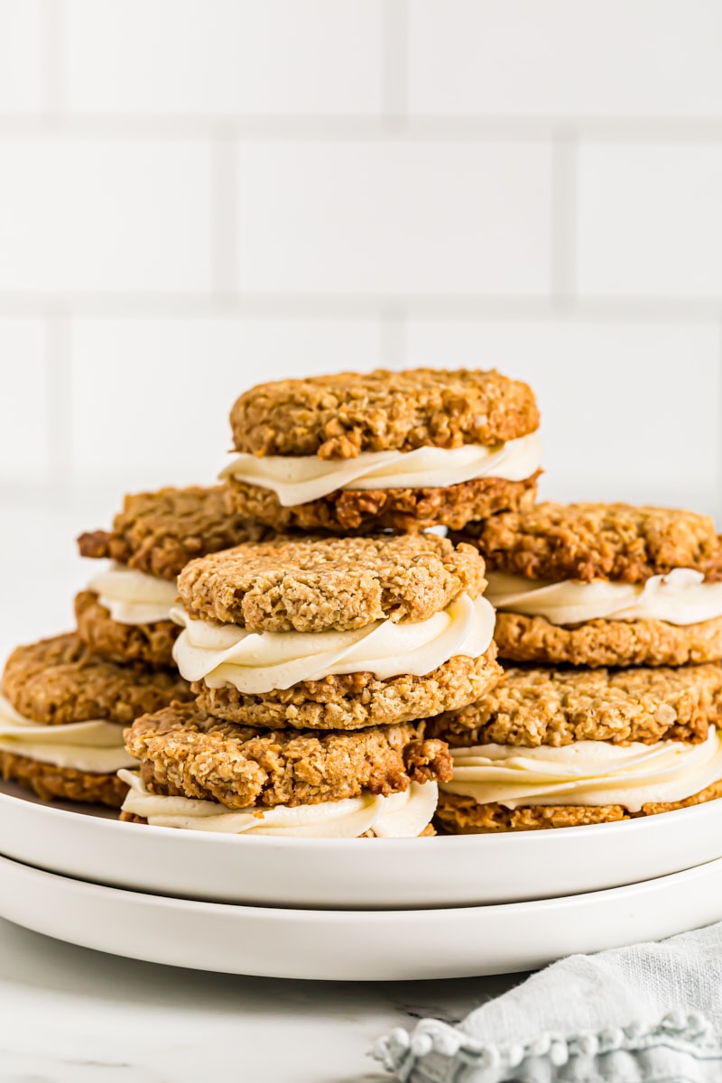 Stack of oatmeal cream pies on two stacked plates