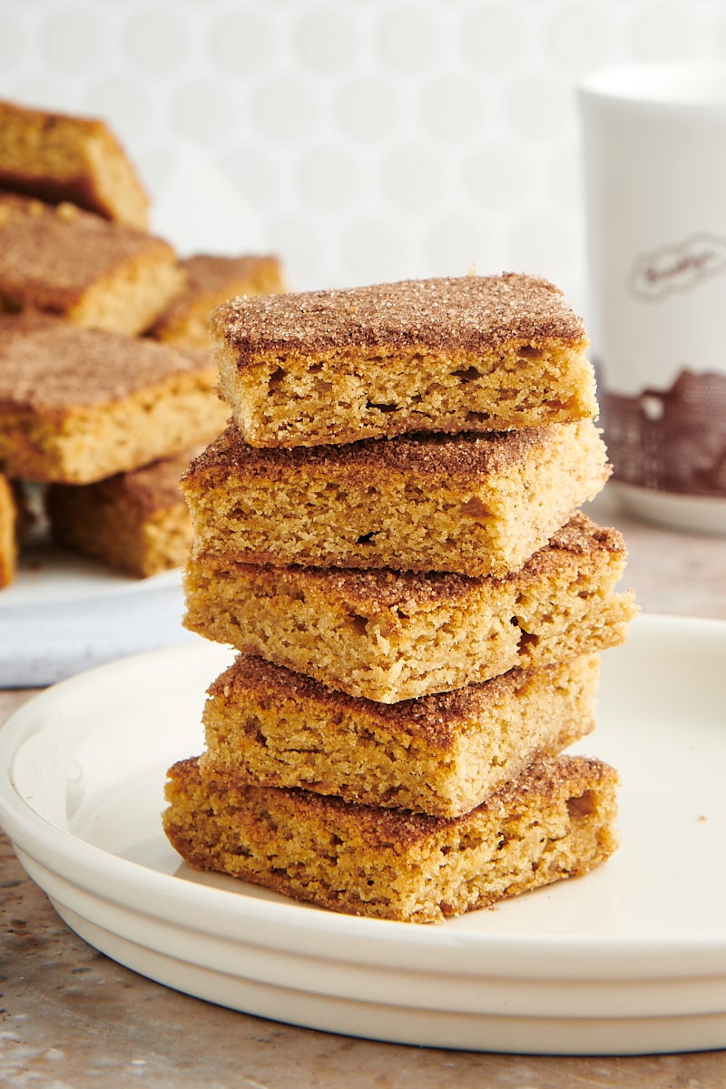 Stack of 5 snickerdoodle bars on plate