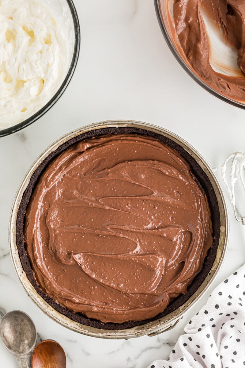 Overhead view of Mississippi Mud Pie pudding layer