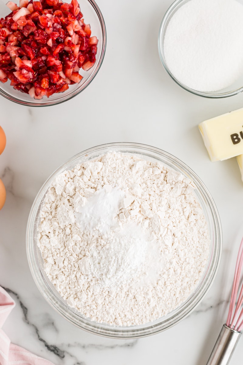 Dry ingredients in glass mixing bowl