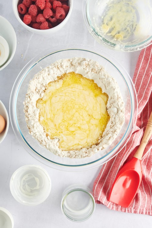 Combining wet and dry ingredients for muffins