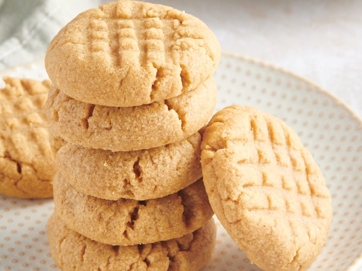 Super Saver - Recipe: Peanut Butter Cookies