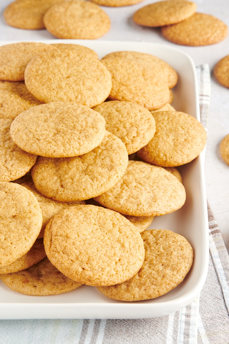 Gingerdoodle Cookies piled on a white serving tray