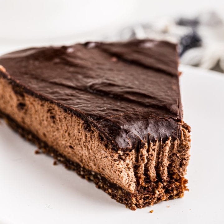 Foodagraphy. By Chelle.: Chocolate hazelnut mousse cake